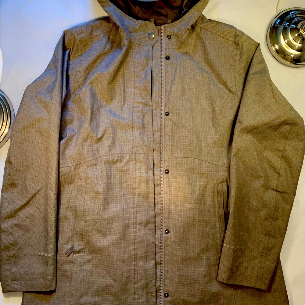 Raincoat, Eddie Bauer, Large